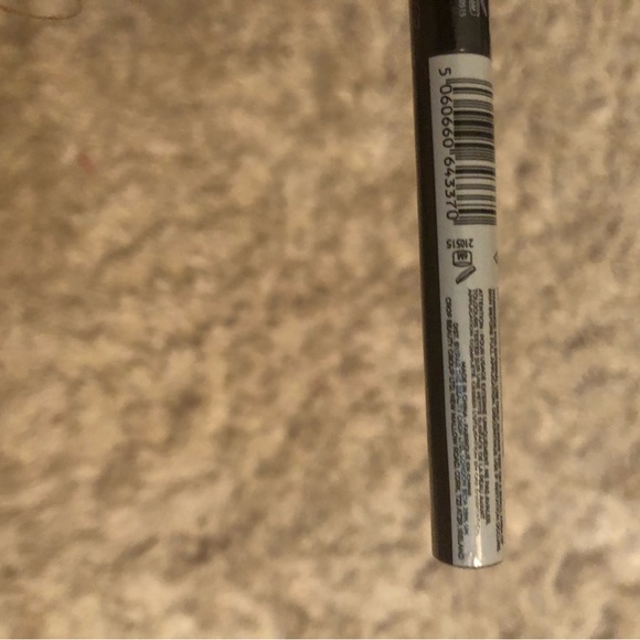 Wing Woman eyeliner - Picture 7 of 7